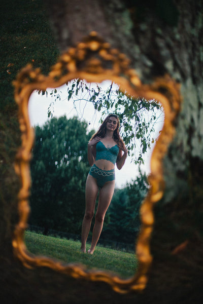 Echo High Rise Lace Thong (multiple colors)