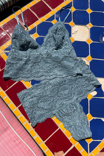 Echo High Rise Lace Thong (multiple colors)